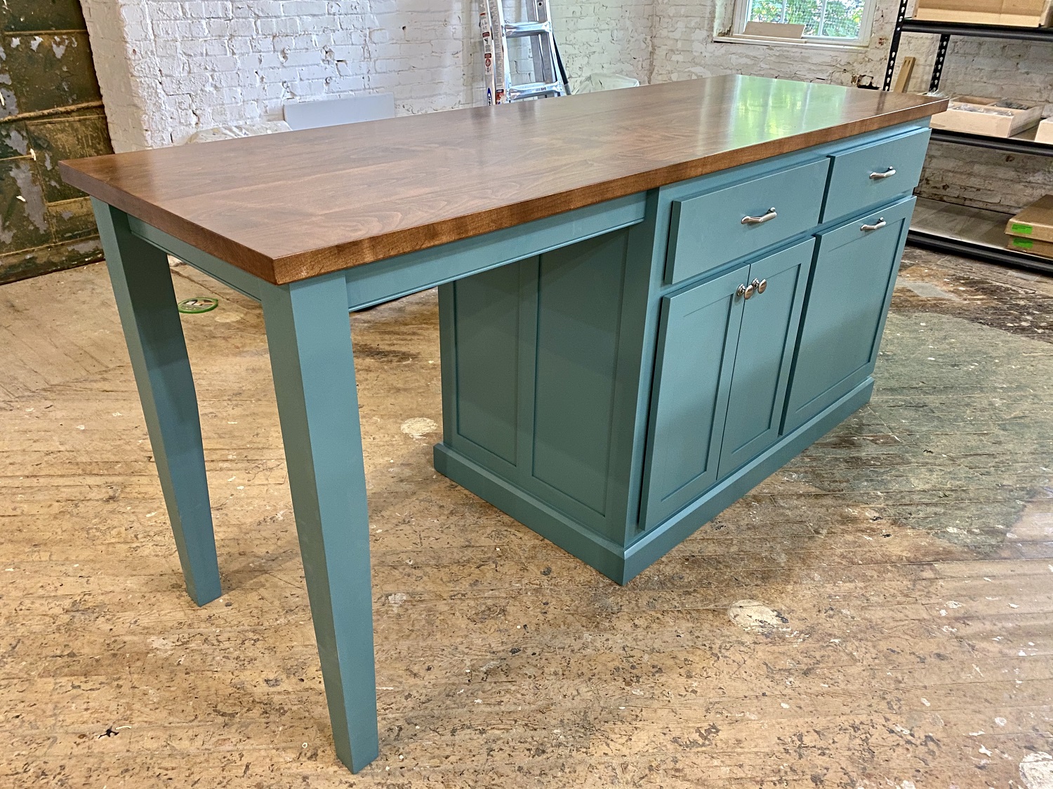 Kitchen Island with End Seating Area WRF20   Worthy's Run Furniture